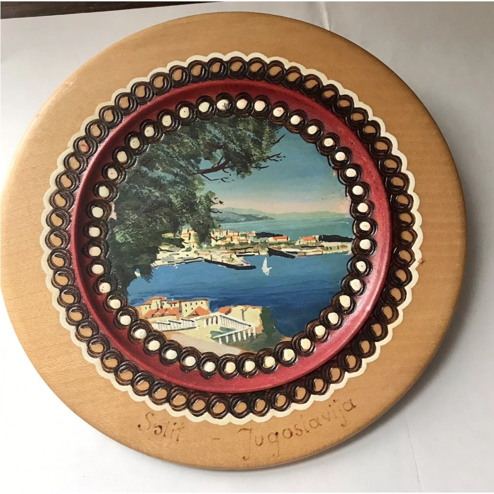 VTG Hand Painted Wooden Plate Split Yugoslavia Croatia Wood Folk Art Wall Decor